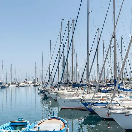 Apartments La Cala By Wonderful Italy-2